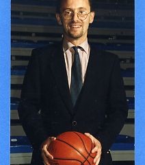 Dalla valigia dei ricordi riemerge il basket biellese: gli scatti inediti di Roberto Marchisotti FOTO copyright Roberto Marchisotti, Gianni Masserano massaggiatore e fisiatra Dalla valigia dei ricordi riemerge il basket biellese: gli scatti inediti di Roberto Marchisotti FOTO copyright Roberto Marchisotti, Gianni Masserano massaggiatore e fisiatra