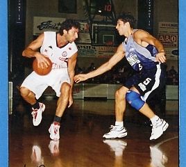 Dalla valigia dei ricordi riemerge il basket biellese: gli scatti inediti di Roberto Marchisotti FOTO copyright Roberto Marchisotti, Bologna - Lauretana vinto con 10 punti di vantaggio Dalla valigia dei ricordi riemerge il basket biellese: gli scatti inediti di Roberto Marchisotti FOTO copyright Roberto Marchisotti, Bologna - Lauretana vinto con 10 punti di vantaggio