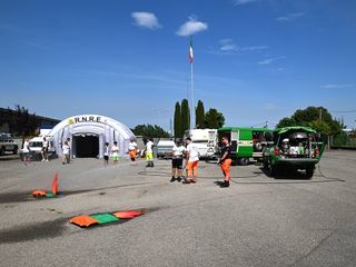 Biella, 38 ragazzi al Campo Scuola della Protezione Civile: una settimana tra formazione e volontariato Biella, 38 ragazzi al Campo Scuola della Protezione Civile: una settimana tra formazione e volontariato