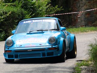Laboisse: Marc e Stephanie Laboisse su Porsche 911