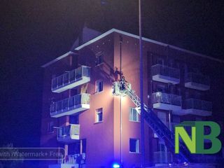 Incendio a Biella, Chiavazza: morto uomo, condòmini in fuga e diversi intossicati foto e video Mauro Benedetti per newsbiella.it Incendio a Biella, Chiavazza: morto uomo, condòmini in fuga e diversi intossicati foto e video Mauro Benedetti per newsbiella.it