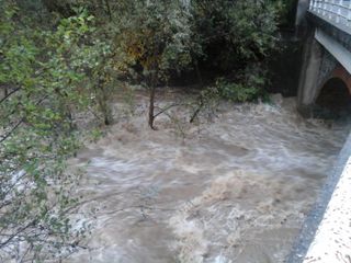 Il torrente Strona visto dal ponto della provinciale per Lessona Il torrente Strona visto dal ponto della provinciale per Lessona