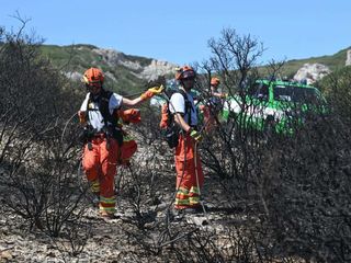 Volontari del Corpo AIB Piemonte in missione antincendio in Italia e all'estero Volontari del Corpo AIB Piemonte in missione antincendio in Italia e all'estero