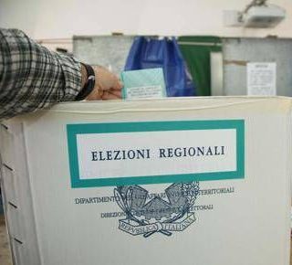 Elezioni Calabria, urne aperte oggi fino alle 23: al voto 1 milione e 900 mila elettori