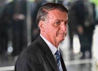 Bolsonaro ha esaurito i ricorsi, definitiva condanna a 27 anni per tentato golpe