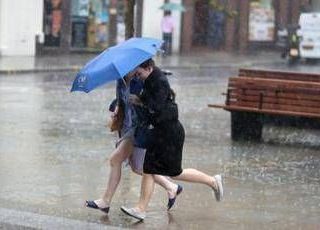 Caldo africano sempre più vicino, prima grandine e temporali: le previsioni meteo