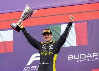 Fornaroli: "Sogno la Formula 1, ma prima il trionfo in F2. Verstappen idolo, Rossi un esempio" Fornaroli: "Sogno la Formula 1, ma prima il trionfo in F2. Verstappen idolo, Rossi un esempio"