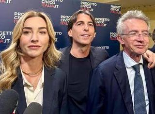 Roma, Onorato lancia il Progetto Civico Italia: "Nasce oggi una rete che mette insieme tantissime realtà" Roma, Onorato lancia il Progetto Civico Italia: "Nasce oggi una rete che mette insieme tantissime realtà"