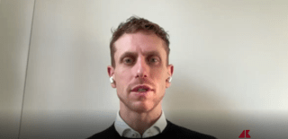 Hiv, campagna 'La scelta sei tu', l'infettivologo: "Persone con Hiv parte attiva nella cura"