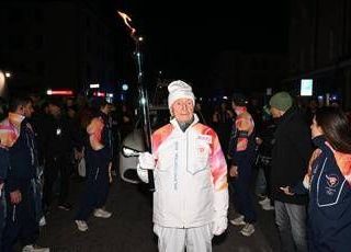 Milano Cortina 2026, Pamich: "Non sono stato abbandonato in strada dopo aver fatto il tedoforo"