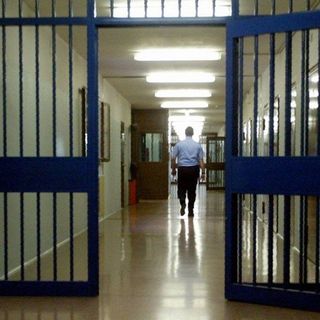 Da Vercelli: Movimentate perquisizione in carcere: trovati droga e telefonini in alcune cella, ma è rabbiosa la reazione di alcuni detenuti