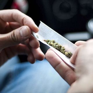 Biella: Alla guida alterato dalla droga, fermato dalla Polizia e denunciato