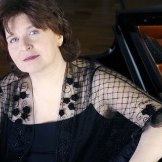 Accademia Perosi, Dina Yoffe in concerto: drammaticità, atmosfere oniriche e abilità pianistica. Accademia Perosi, Dina Yoffe in concerto: drammaticità, atmosfere oniriche e abilità pianistica.