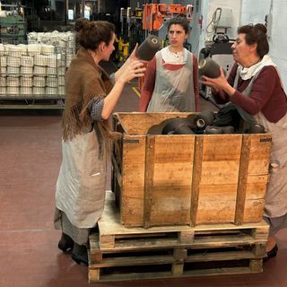 Tessera la storia": Teatrando racconta il grigioverde biellese fra telai e trincee.