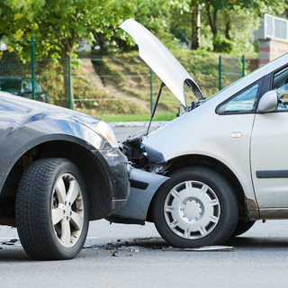 Scontro fra due auto a Ronco Biellese: intervengono i soccorsi - Foto di repertorio.