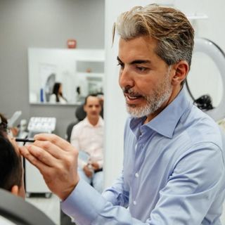 Trapianto Capillare in Turchia: i Pro e i Contro di Andare in Estate