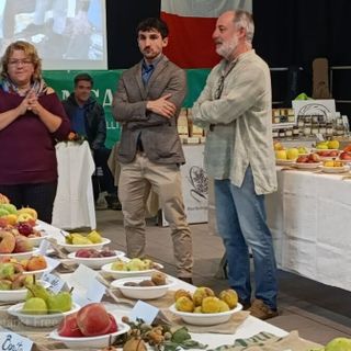 Sapori e tradizione protagonisti a Occhieppo: "Melamangio & Melabevo" festeggia 25 anni - Servizio di Mattia Baù per newsbiella.it Sapori e tradizione protagonisti a Occhieppo: "Melamangio & Melabevo" festeggia 25 anni - Servizio di Mattia Baù per newsbiella.it