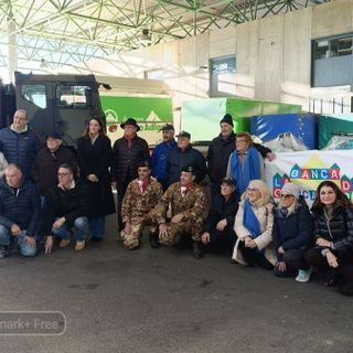 Solidarietà da Biella al Libano: raccolti otto bancali di giochi per i bambini della Blue Line FOTO Mattia Baù per newsbiella.it