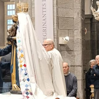 Oropa, la Sacra Effigie torna a splendere: celebrato il rito al Santuario mariano - Foto di Mattia Baù per newsbiella.it