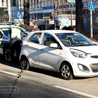 Giovane investita in Corso Europa a Biella, in ospedale in codice giallo FOTO Mattia Baù per newsbiella.it