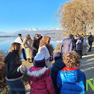 La Befana arriva a Viverone: bancarelle e intrattenimento sulle sponde del lago - Foto di Nicola Rasolo per newsbiella.it