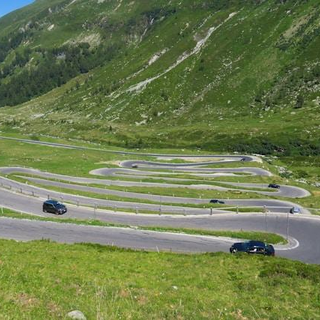 Gestire la mobilità tra le valli biellesi: la convenienza di un canone “tutto incluso” contro l’incertezza dei costi