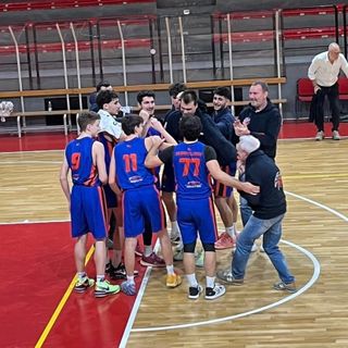Basket serie C: Il Teens vince il recupero contro il Teen Torino a Collegno 82-66