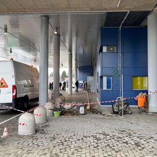 Parcheggio dell'ospedale, presto casse automatiche anche sotto la pensilina