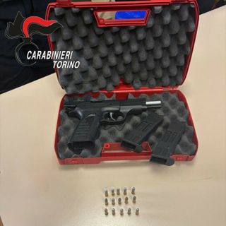 Dal Nord Ovest - Doveva pagare i muratori ma non aveva abbastanza soldi: arrestato nonno rapinatore