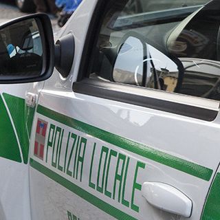 Dal Nord Ovest - Cade nel canale e rischia di annegare: anziana salvata (foto di repertorio)