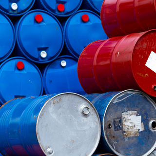 Energia: Mase, l’Italia aderisce al rilascio coordinato di scorte petrolifere dell’AIE