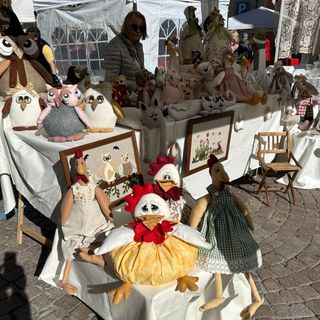 Tutti pronti? ritorna il Mercatino dell’Antiquariato minore e dell’Artigianato in Riva a Biella Tutti pronti? ritorna il Mercatino dell’Antiquariato minore e dell’Artigianato in Riva a Biella