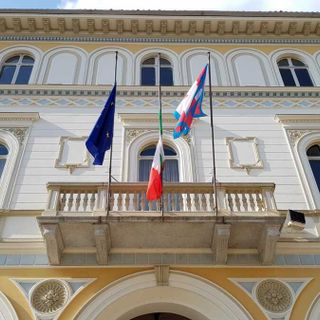 Referendum, a Biella ecco il servizio di trasporto gratuito ai seggi per le persone anziane e disabili