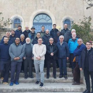 Guerra in Iran, don Zampa ancora bloccato a Gerusalemme:  "Stiamo bene, in attesa del ritorno a casa”