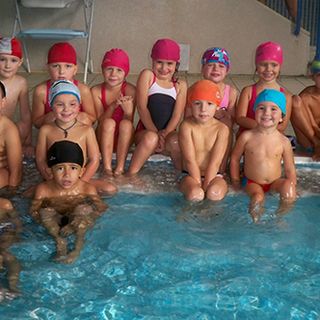 Tutti in piscina con i corsi di acquaticità Dynamic Sport