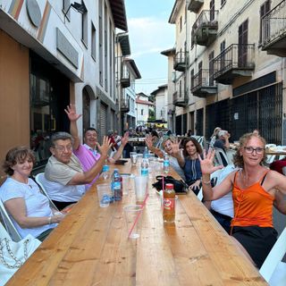 Brusnengo, ottimo cibo e divertimento con "Tutti in Piazza per una Pizza pazza"  - Foto pagina FB Amministrazione di Brusnengo