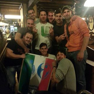 Un'azione a rete nella gara di andata tra Negro Servizi e DorCa