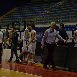 Un super Luca Pollone guida la sua squadra alla vittoria