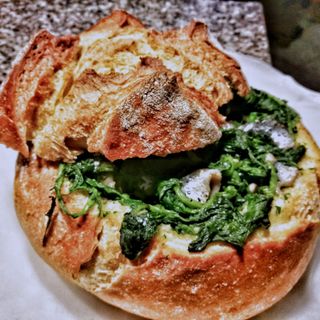 Ricetta: Pane di Altamura farcito con sardine e porcini