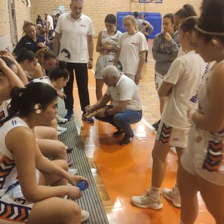 Basket femminile, una generosa Bonprix Bfb cede a Venaria