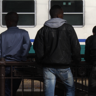 La Polizia di Stato lancia una campagna di sicurezza in ambito ferroviario rivolta ai migranti