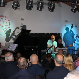 jazz club