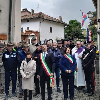 Ternengo , il 4 novembre nel segno del ricordo che unisce - Foto Comune di Ternengo Ternengo , il 4 novembre nel segno del ricordo che unisce - Foto Comune di Ternengo