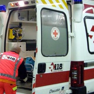 Biella: Vigili del Fuoco in soccorso di una persona poi affidata alle cure del 118