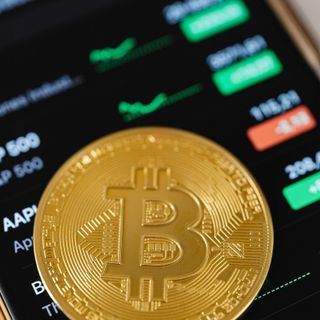 Crescita esponenziale degli investimenti in criptovalute Crescita esponenziale degli investimenti in criptovalute