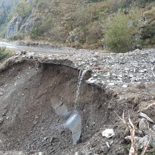 Maltempo, ancora frane nelle vallate biellesi: Bocchetto Sessera raggiungibile solo da Trivero