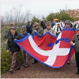 Biella, Alpini delle Sezioni di Biella, Cuneo, Torino e di altre località del Piemonte a Nuraghe Chervu.