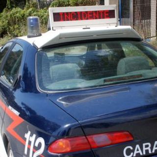 Lessona, incidente alla Ratina: roulotte si sgancia e colpisce un’auto