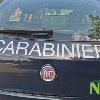 elemosina carabinieri