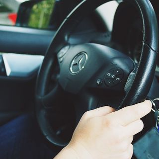 Trasporto persone: Cassazione su trasporto clienti per agenzie viaggio Trasporto persone: Cassazione su trasporto clienti per agenzie viaggio